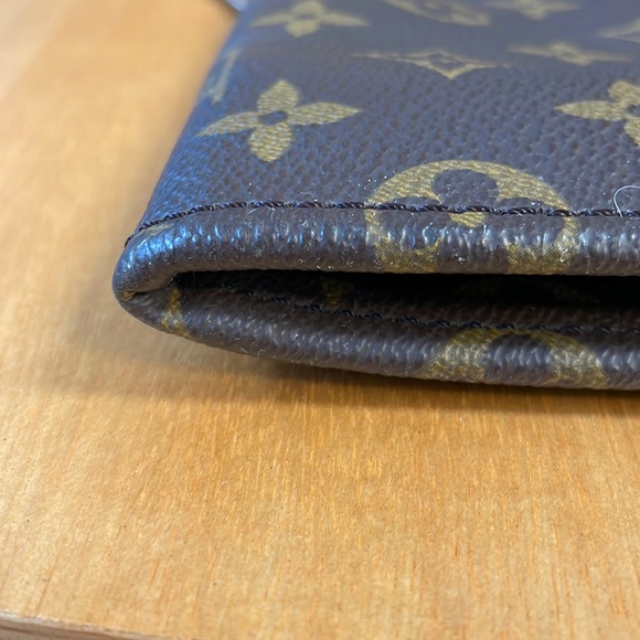 LOUIS VUITTON DOCUMENT CLUTCH IN MONOGRAM TH0910 FINAL SALE - Picture 9 of 12